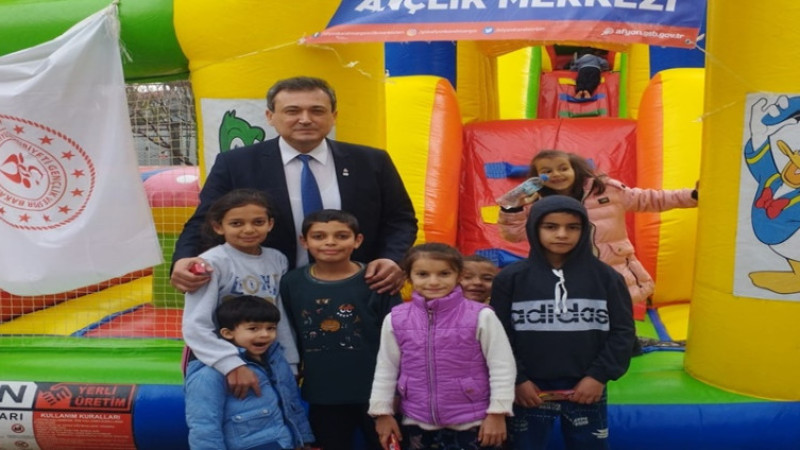 Zafer Partisi'nden depremzedelere ziyaret