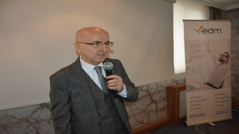 Muhasebecilere E-dönüşümde yeni uygulamalar anlatıldı