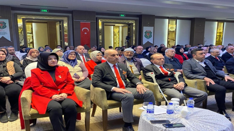 İsmail Kumartaşlı yeniden şube başkanı