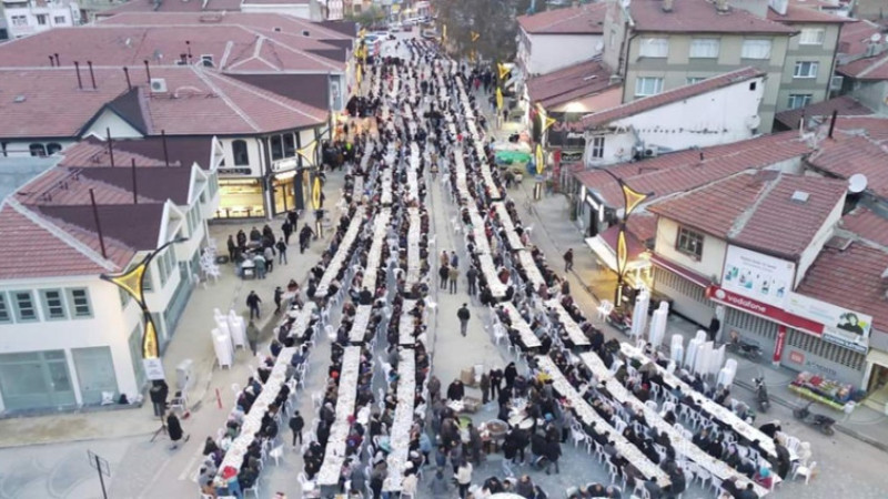 Bolvadin halkı iftarda birleşti