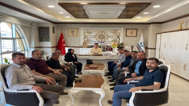MHP Bolvadin İlçe Teşkilatı'ndan Başkan Aynacı'ya ziyaret