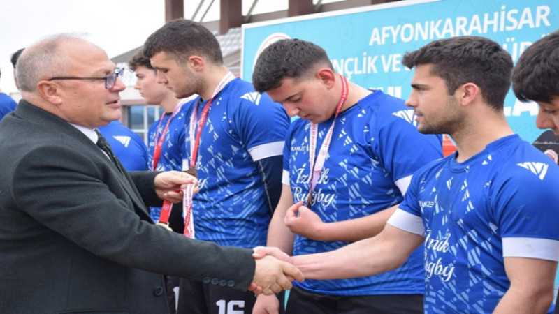 Okul Sporları Gençler Ragbi Grup Müsabakaları tamamlandı