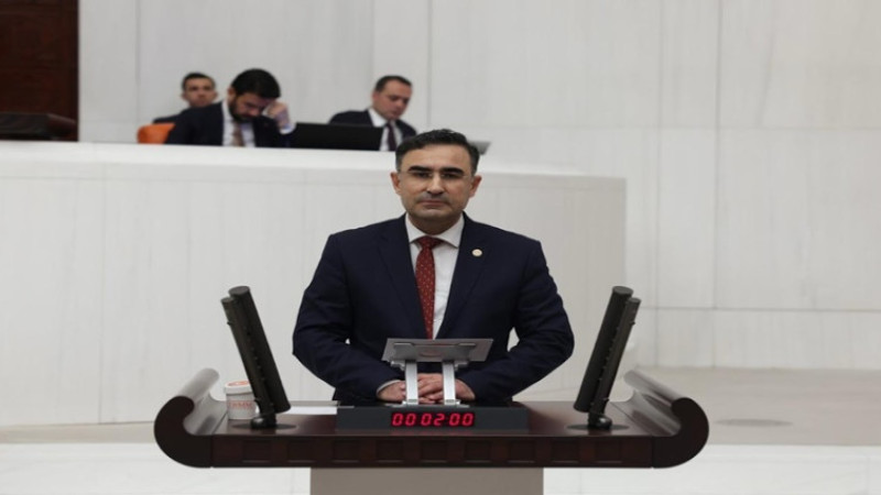 Hasan Arslan, 23 Nisan Ulusal Egemenlik ve Çocuk Bayramını kutladı