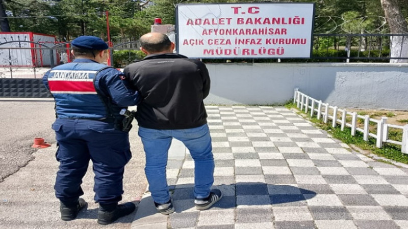 Uyuşturucu madde bulundurmak suçundan aranması bulunan şahıs yakalandı