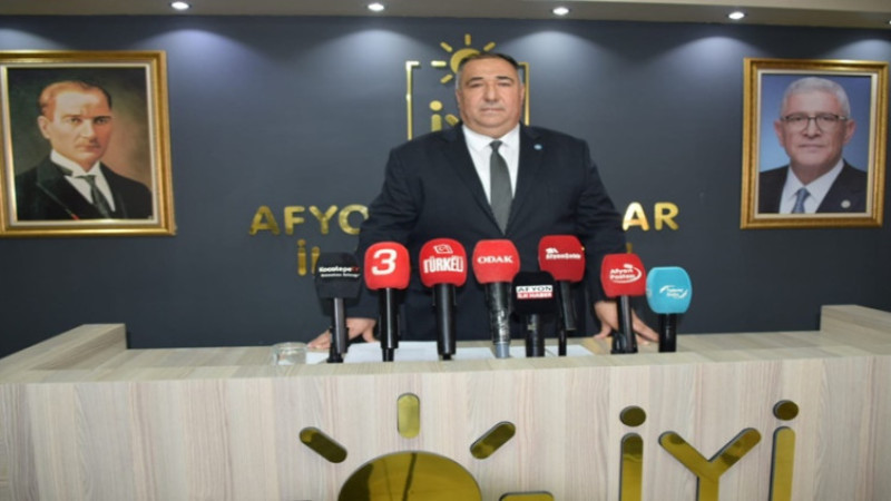 Muhammet Mısırlıoğlu’ndan Müsavat Dervişoğlu’na teşekkür mesajı
