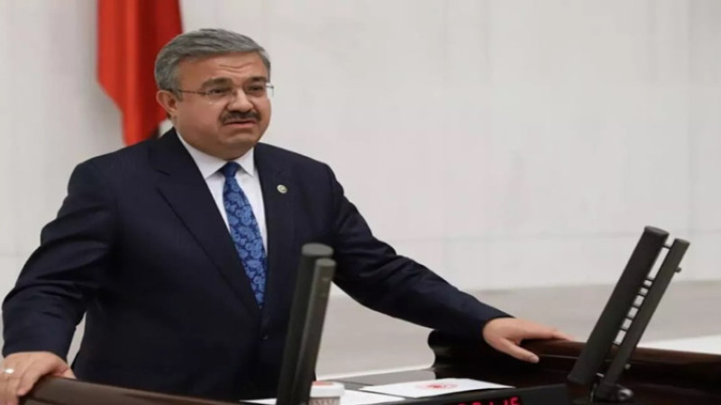 İbrahim Yurdunuseven, Öğretmenler Günü dolayısıyla bir mesaj yayımladı