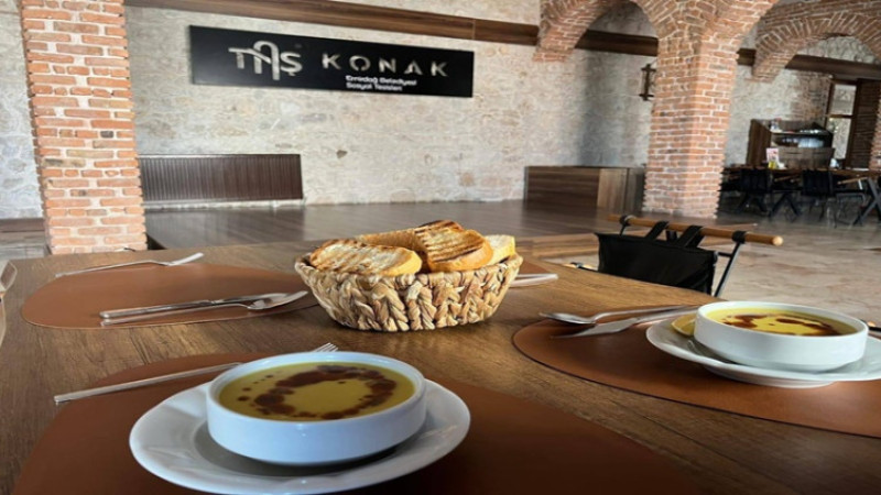 Taş Konak’ta fiyatlar sabit, hizmet anlayışı güçlü