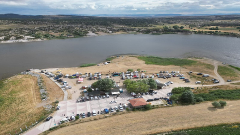 Tam bin kişi Kamp Karavan Festivalinde buluştu